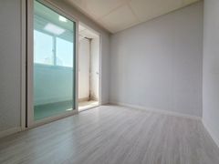 리코팰리스 8번째 이미지