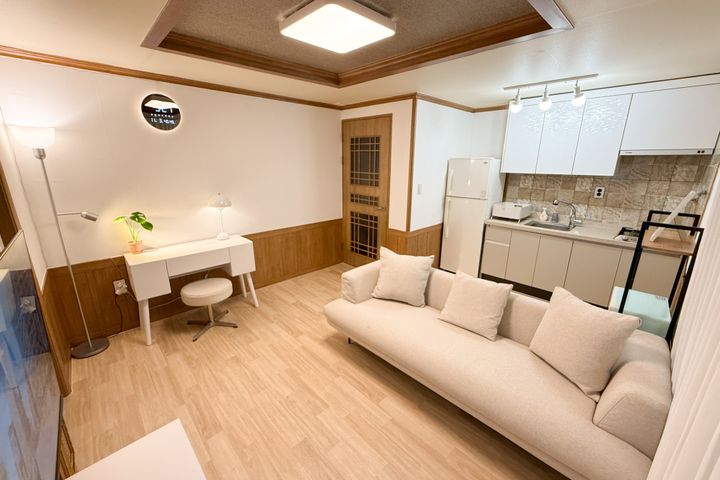 π Two-room accommodation for business trips 0th image