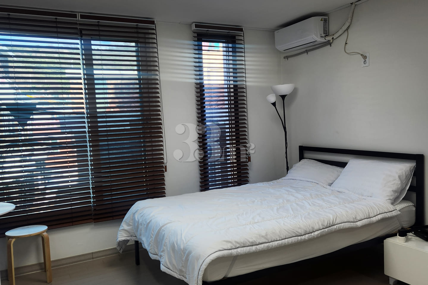 A pretty, newly built studio apartment in Hae 3th image