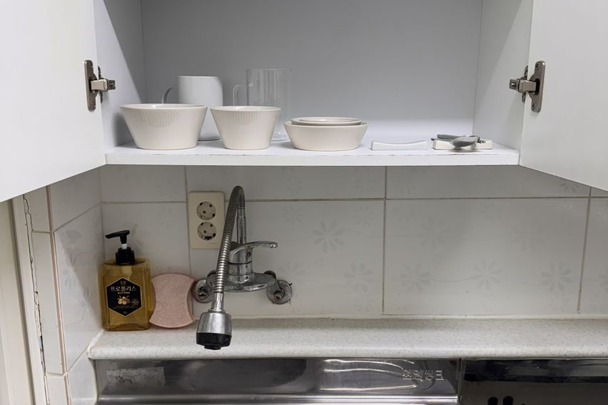 관음동 밝고 창있는 룸 8번째 이미지