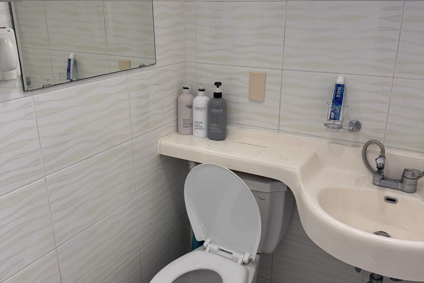 관음동 밝고 창있는 룸 11번째 이미지