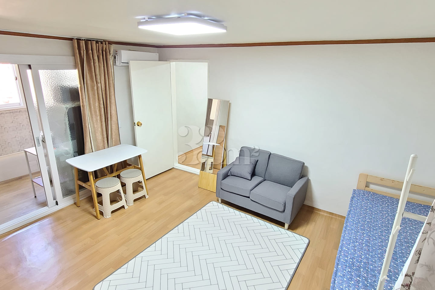 Bible, 2 rooms, 4th floor, 2 1th image