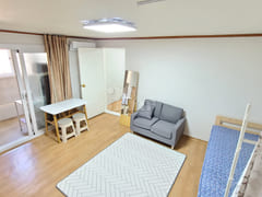 Bible, 2 rooms, 4th floor, 2 1th image