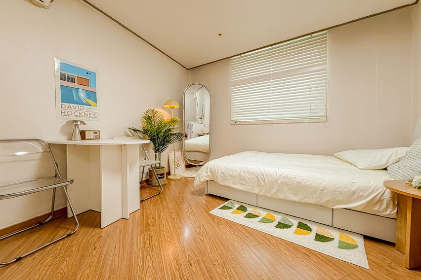 Fully furnished studio apartment near Hongdae 1th image