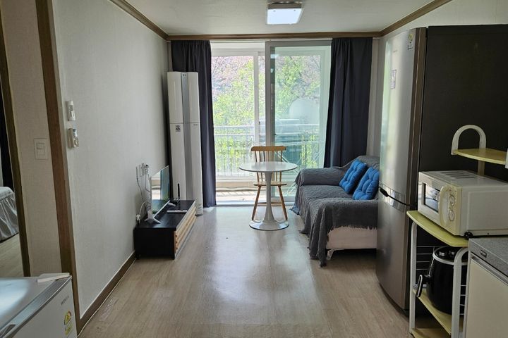 Apartment with a nice atmosphere near Bupyeon 3th image