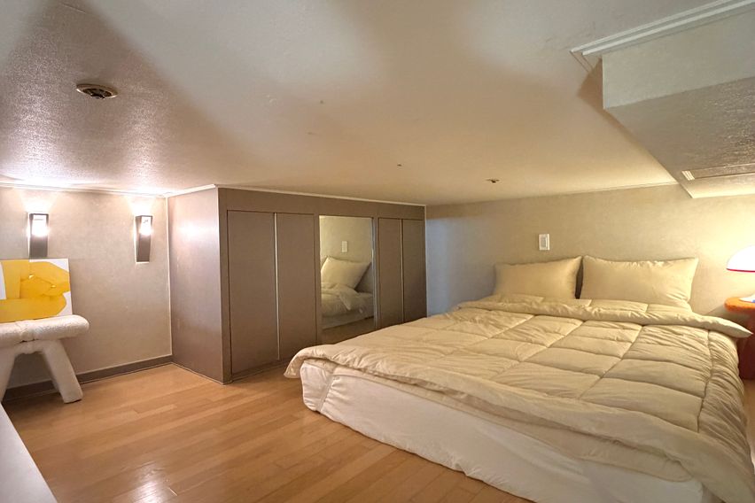 강남역 1분 🦋 5번째 이미지