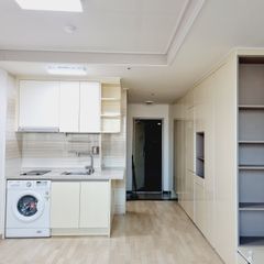 펠리시티 단기방 방 이미지