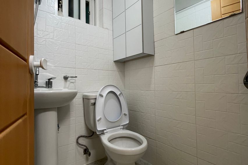 크라운 104 3번째 이미지