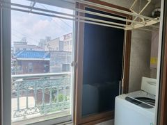 화사하고 아늑한 공간 1번째 이미지