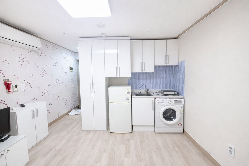 깔끔하고실용적인 아지트 1번째 이미지