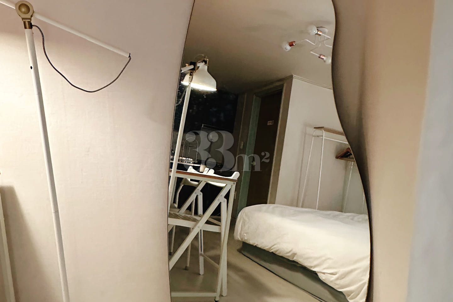 4 min from Hongdae Station / Super King Bed 16th image