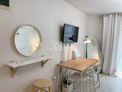 4 min from Hongdae Station / Super King Bed 10th image