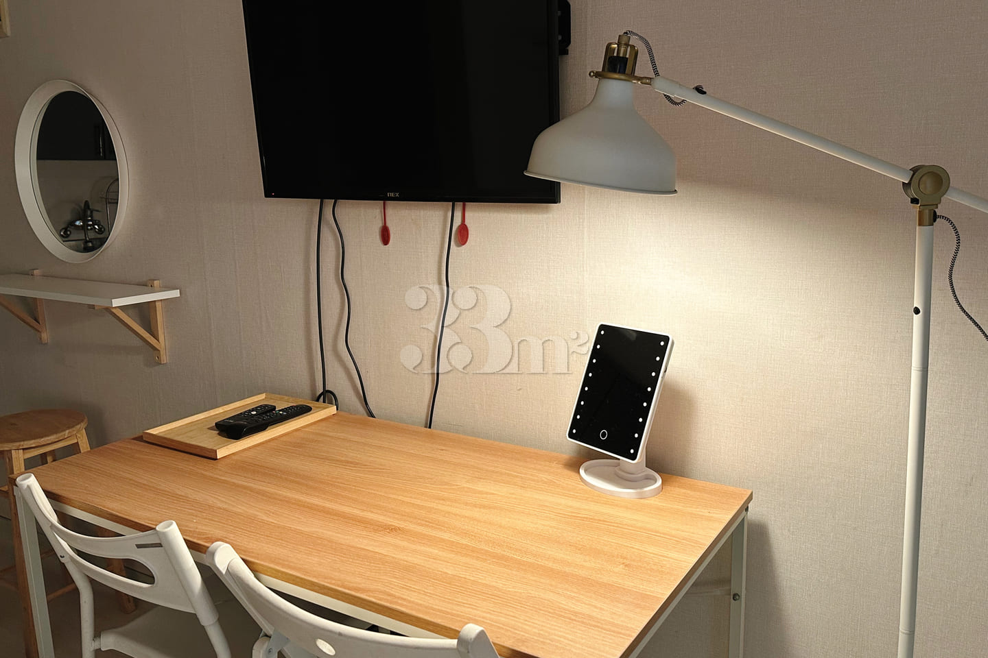 4 min from Hongdae Station / Super King Bed 14th image