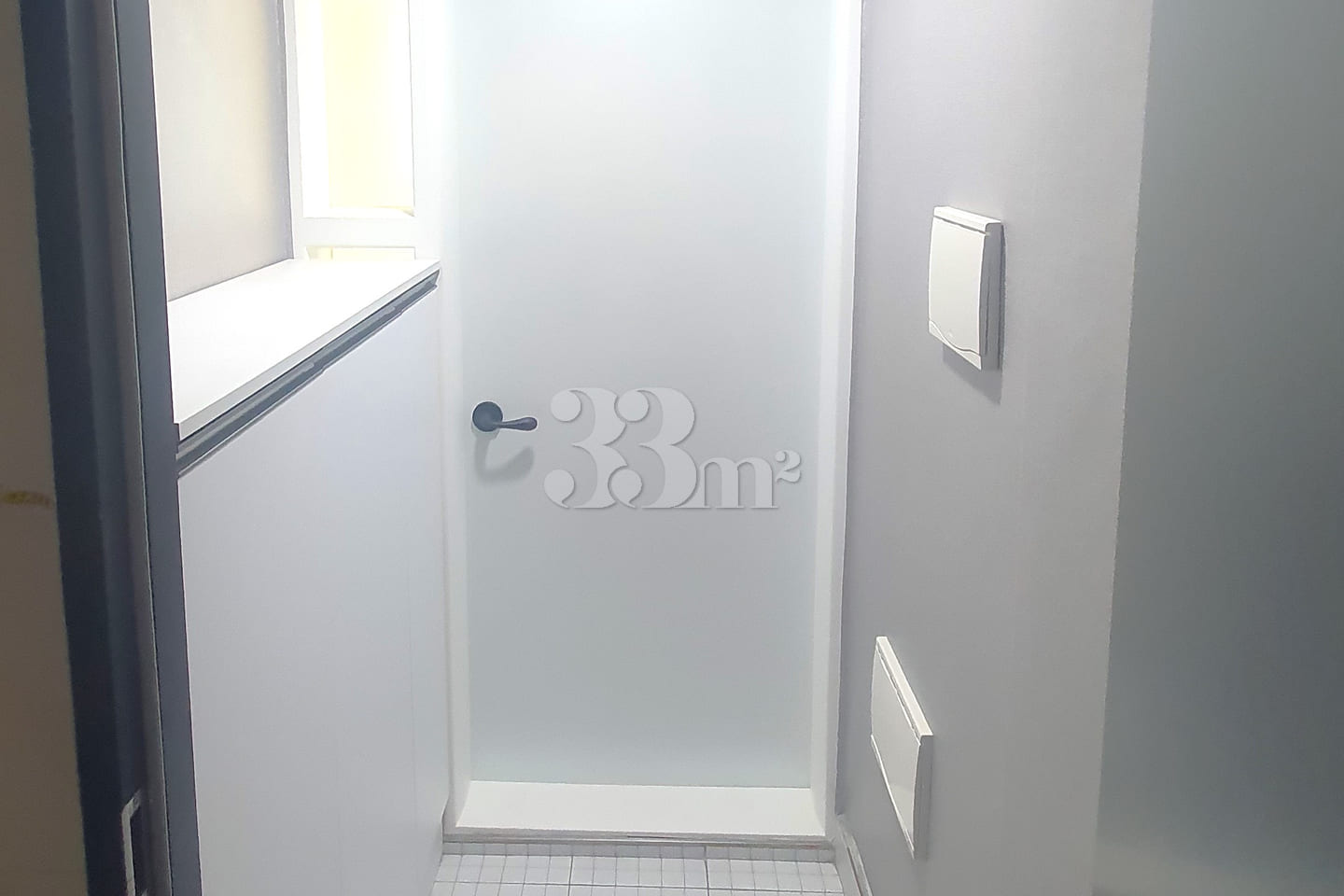 The Class Unit 205 15th image