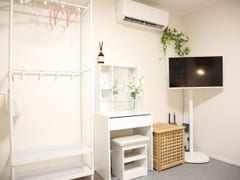 Hideout in Hapjeong #Hongdae 2th image