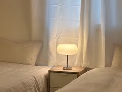 홍대역7분/ 2룸4베드 0번째 이미지