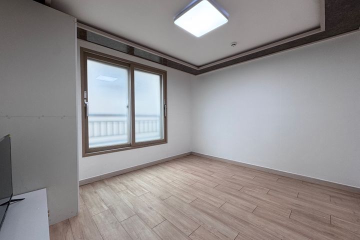 넓은 1.5룸 5번째 이미지