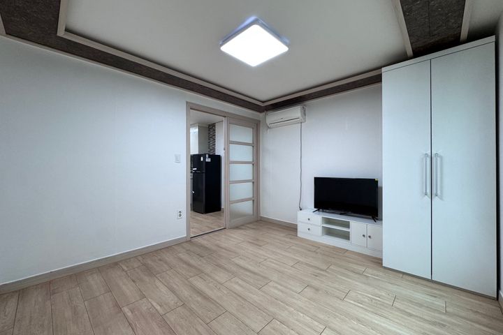 넓은 1.5룸 4번째 이미지