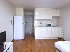 Pine House 3th image