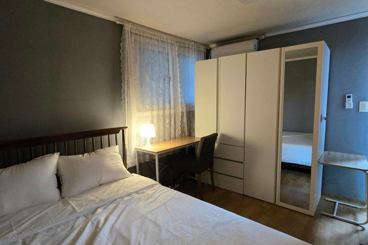 Two-room apartment in Yeonhui-dong, near Hong 0th image