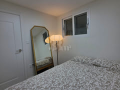 Cozy 3-bedroom unit with central A/C and park 12th image