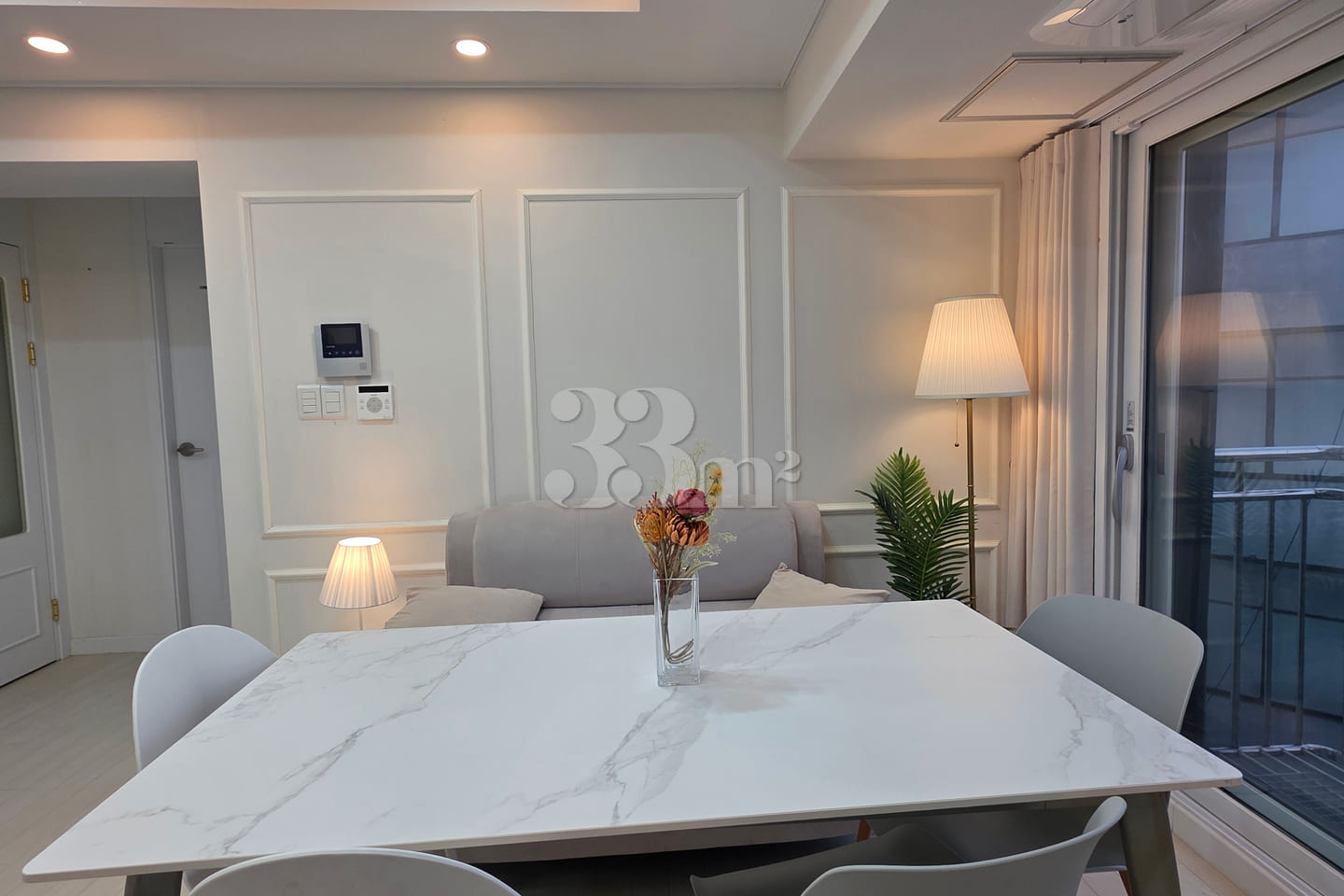 Cozy 3-bedroom unit with central A/C and park 5th image