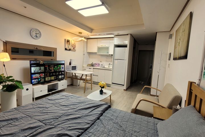 Seolleung Station, fully furnished. KC44 8th image