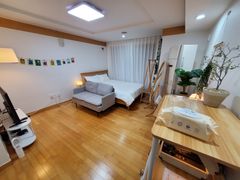 Fully Furnished Apartment near Yeouido, Line  2th image