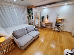 Fully Furnished Apartment near Yeouido, Line  1th image
