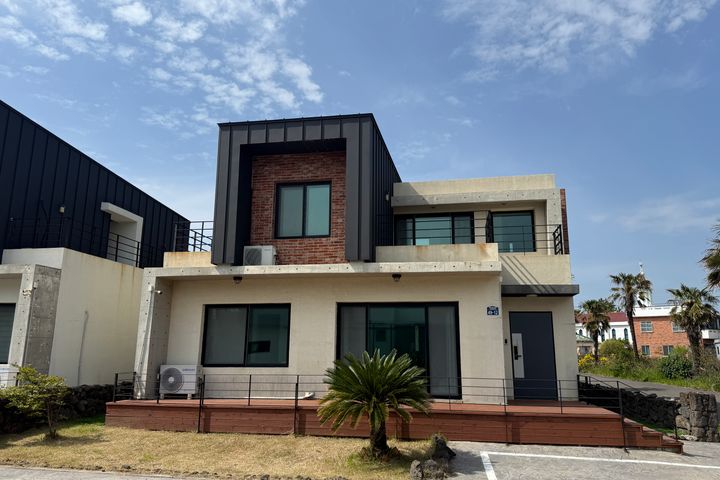[제주/대정]라자하우스 0번째 이미지