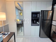 Manhattan Unit 302 2th image