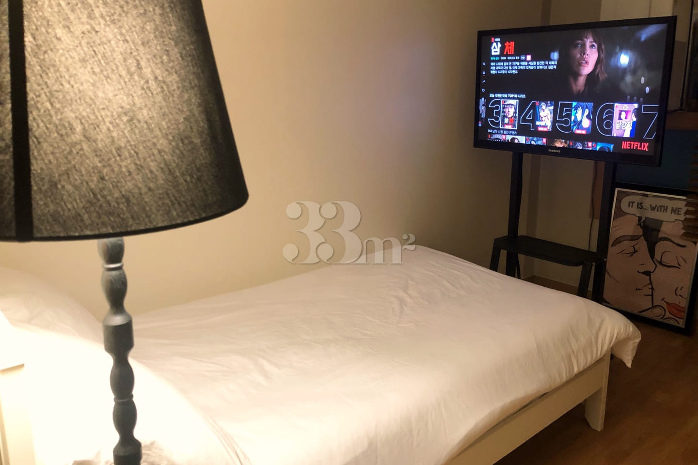 A nice room that feels as comfortable as my o 10th image