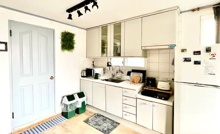 Persimmon Tree Villa, Bukhansan (3 Guests) 5th image