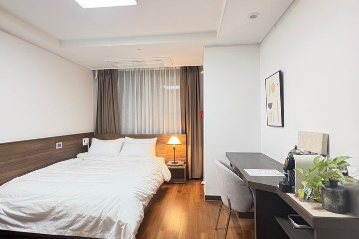 Calm Urban  0번째 이미지
