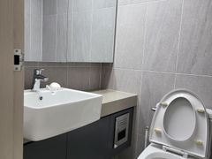 Neat and Tidy Studio Apartment 7th image