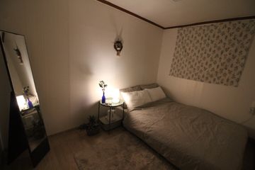 A small room in Sinseol-dong