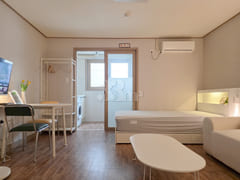 🏡 Apartment right in front of Pusan National 13th image