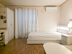 ๐ก Right in front of Yangsan Pusan National U 7th image