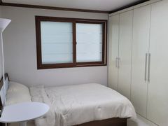 Spacious and pleasant 3-room unit in Gwaneum- 5th image