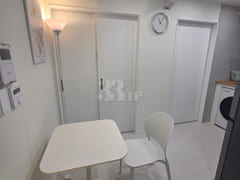Newly built, fully furnished unit in Sinjeong 2th image