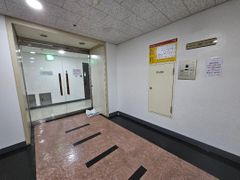 홍대입구역 홍익인간 2번째 이미지