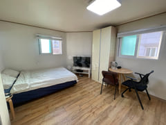 2 minutes from Nonhyeon Station (studio apart 0th image