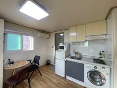2 minutes from Nonhyeon Station (studio apart 6th image