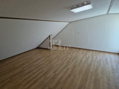 Owner's unit duplex building 11th image