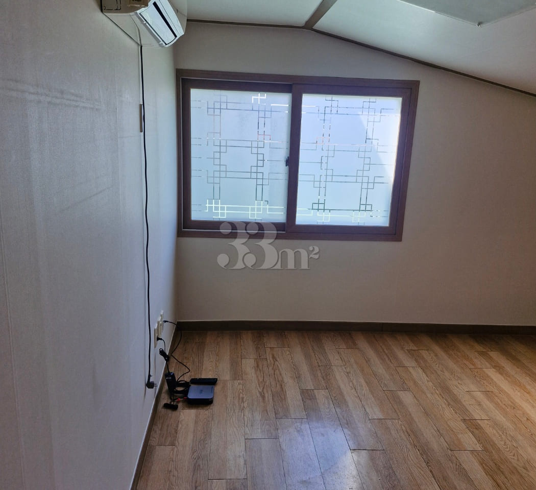 Owner's unit duplex building 13th image