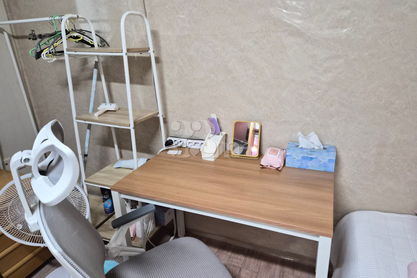 Cozy studio with convenient transportation 1th image
