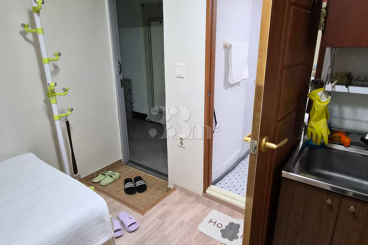Cozy studio with convenient transportation 8th image