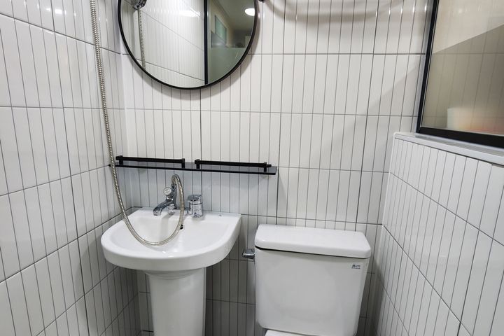 Fully furnished apartment near Bucheon Statio 9th image