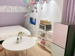 Studio apartment in Hongdae with an atmospher 2th image