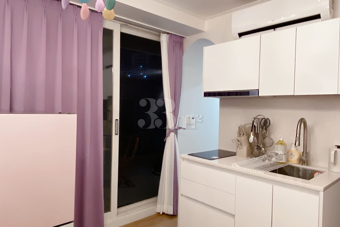 Studio apartment in Hongdae with an atmospher 11th image